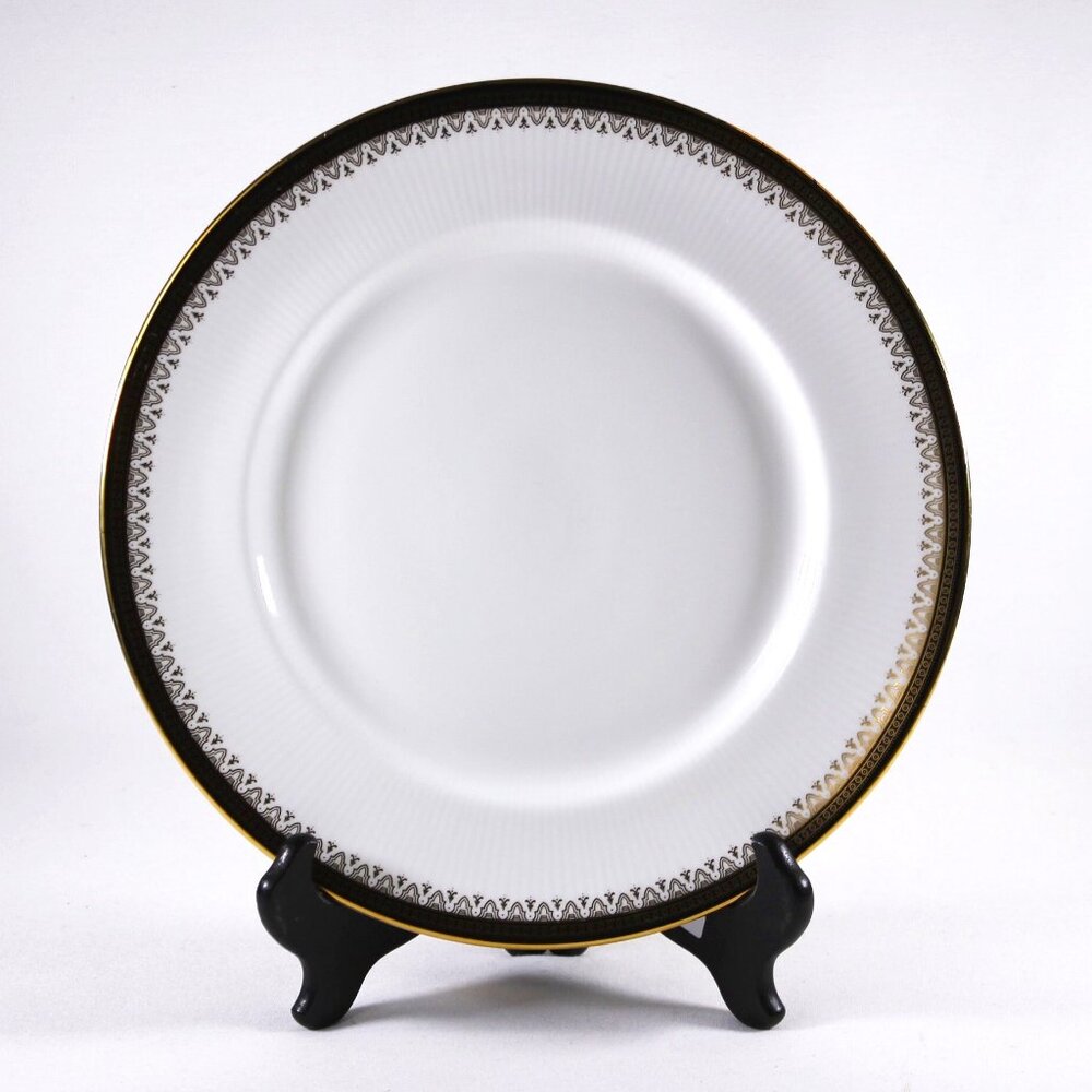 Royal Albert Paragon Clarence 10-3/4" single dinner plate replacement piece